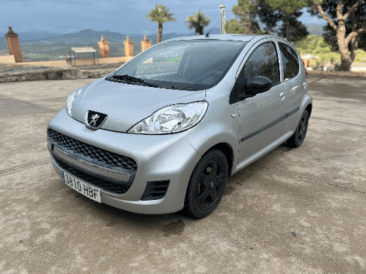 Peugeot 107 - Imagen 1